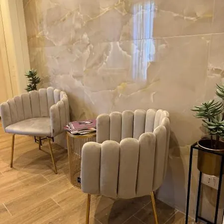 Maglo 3* Bologna